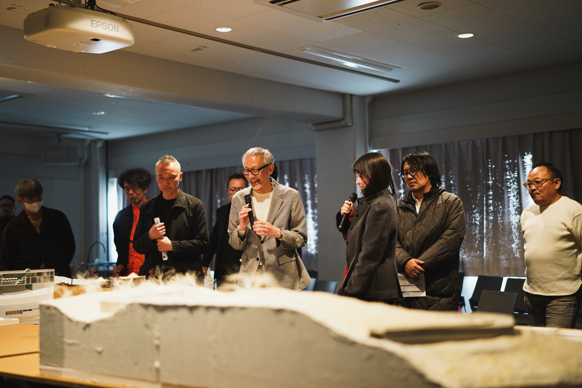 バーティカルレビュー2025冬