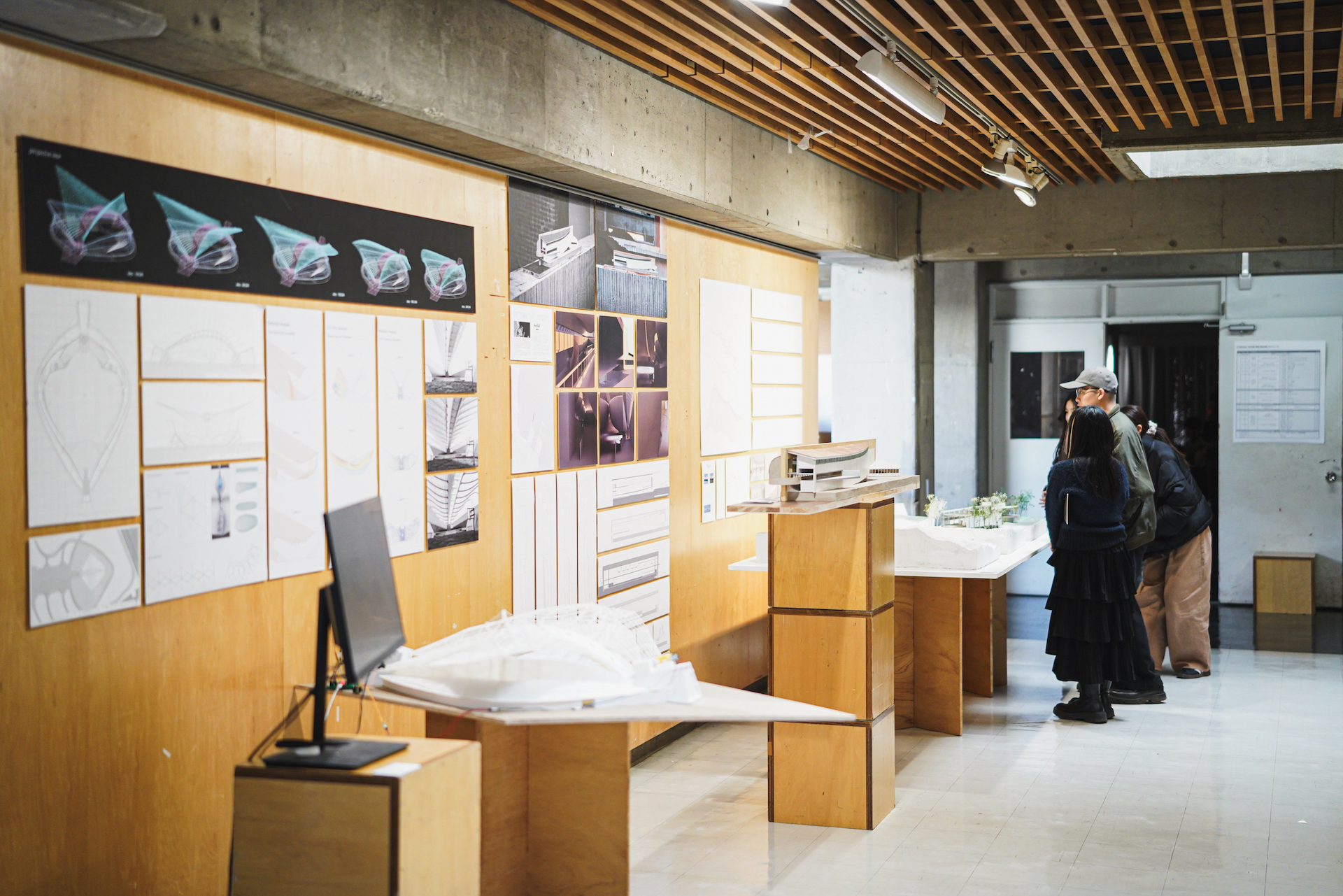 バーティカルレビュー2025冬